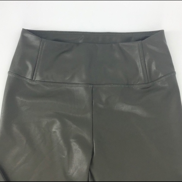 7 For All Mankind Vegan Leather Leggings, Medium - Picture 2 of 5